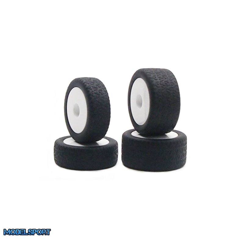 Carisma RC - GT24B WHITE WHEELS/TIRES MOUNTED